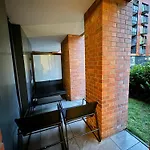 Apartmate- Scala Oldown Lakowa Lägenhet