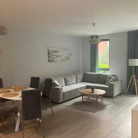 Apartmate- Scala Oldown Lakowa Lägenhet